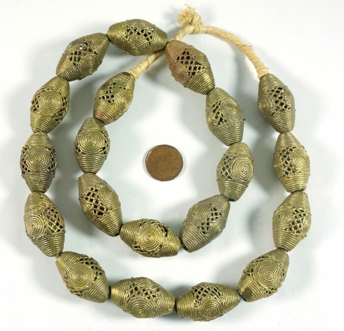 30mm Brass Filligree Beads - Image 4