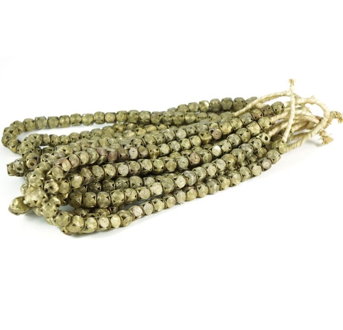 10mm Brass  Square Beads - Image 4