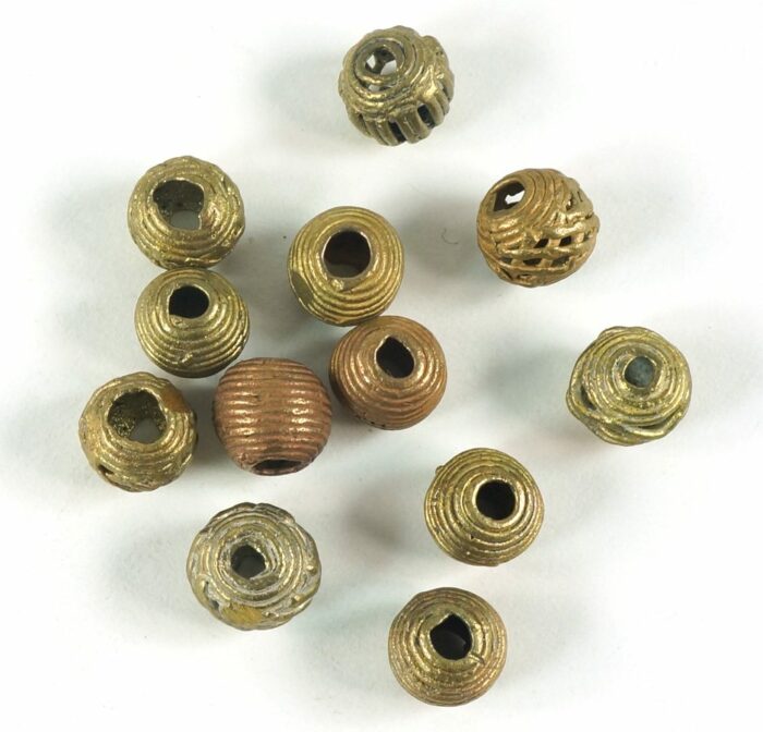 Round Brass sm