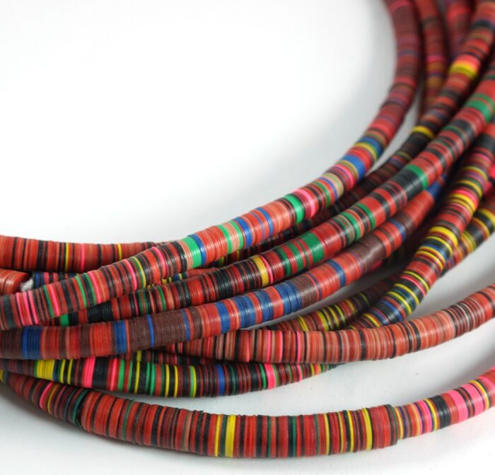 7mm Vinyl Beads - Image 3