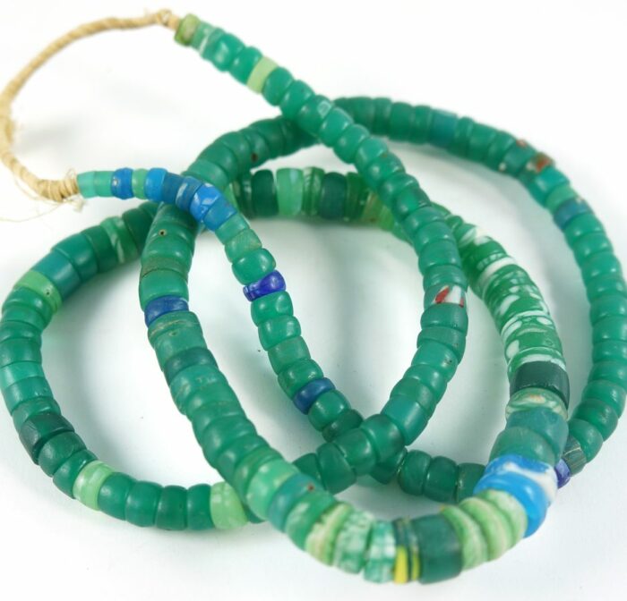 Kakamba Beads 5-10mm - Image 2