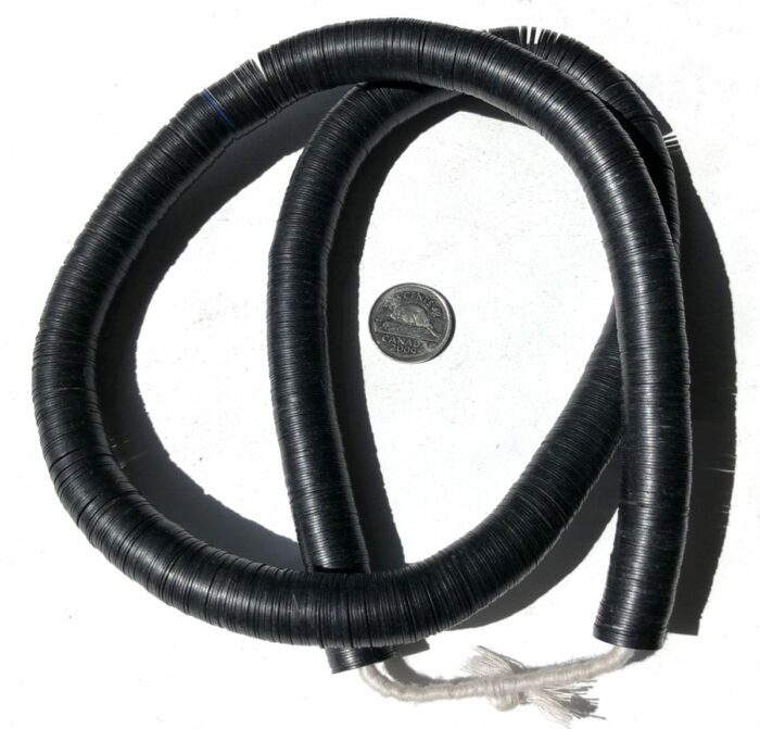 14mm Black Vinyl Beads - Image 3