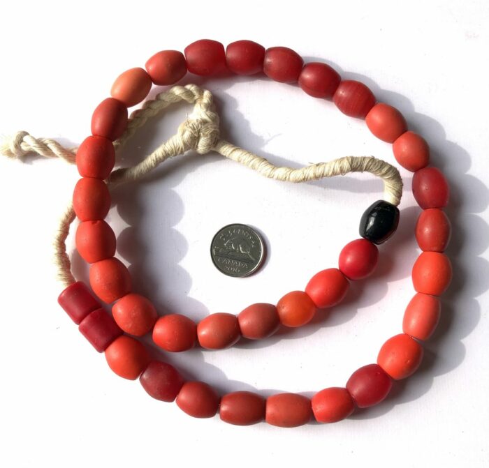 Vintage Tomato Beads - Image 2