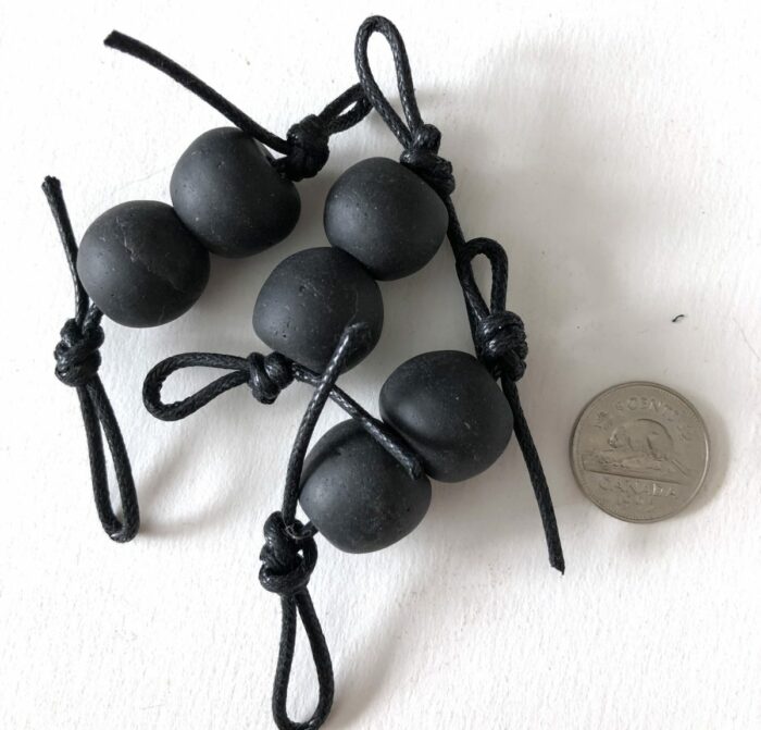 Xtra Large Black Glass - Image 2