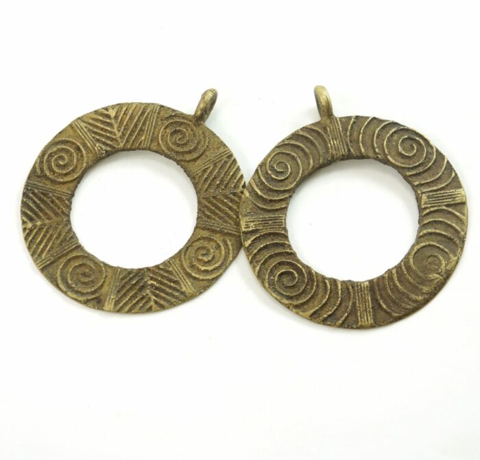 Large Circle Pendant