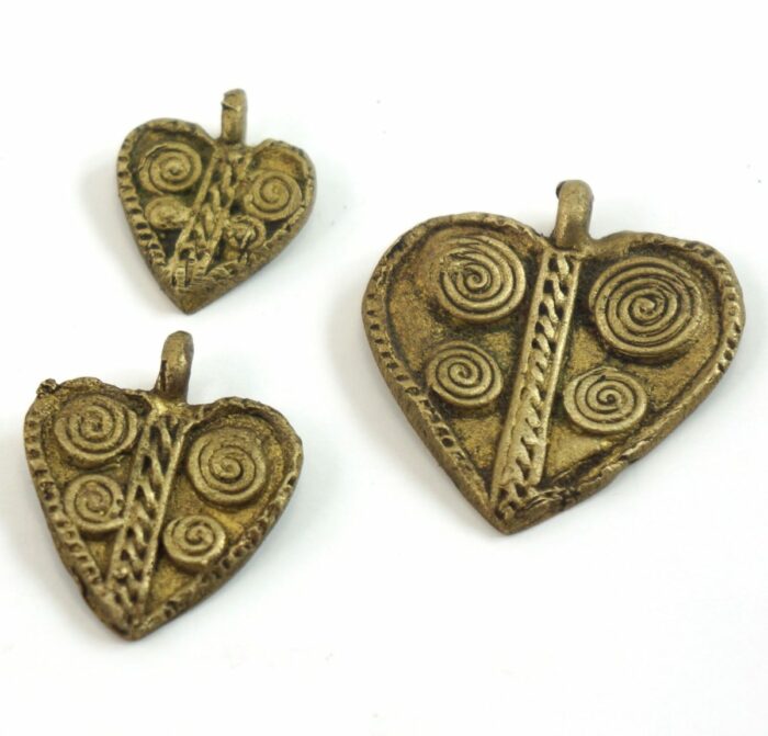 Infinity Design Heart Pendant - Image 9