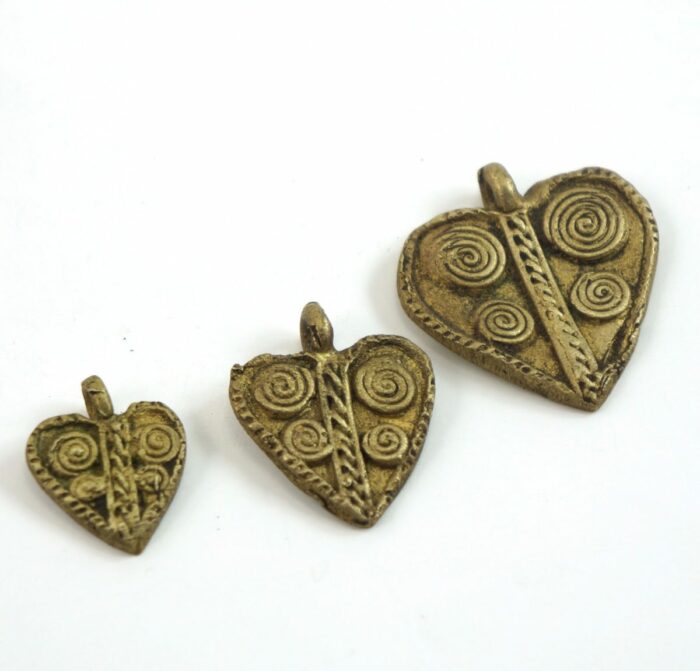 Infinity Design Heart Pendant - Image 8