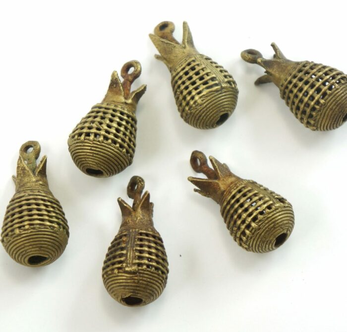 Filligree Pineapple Pendant - Image 3