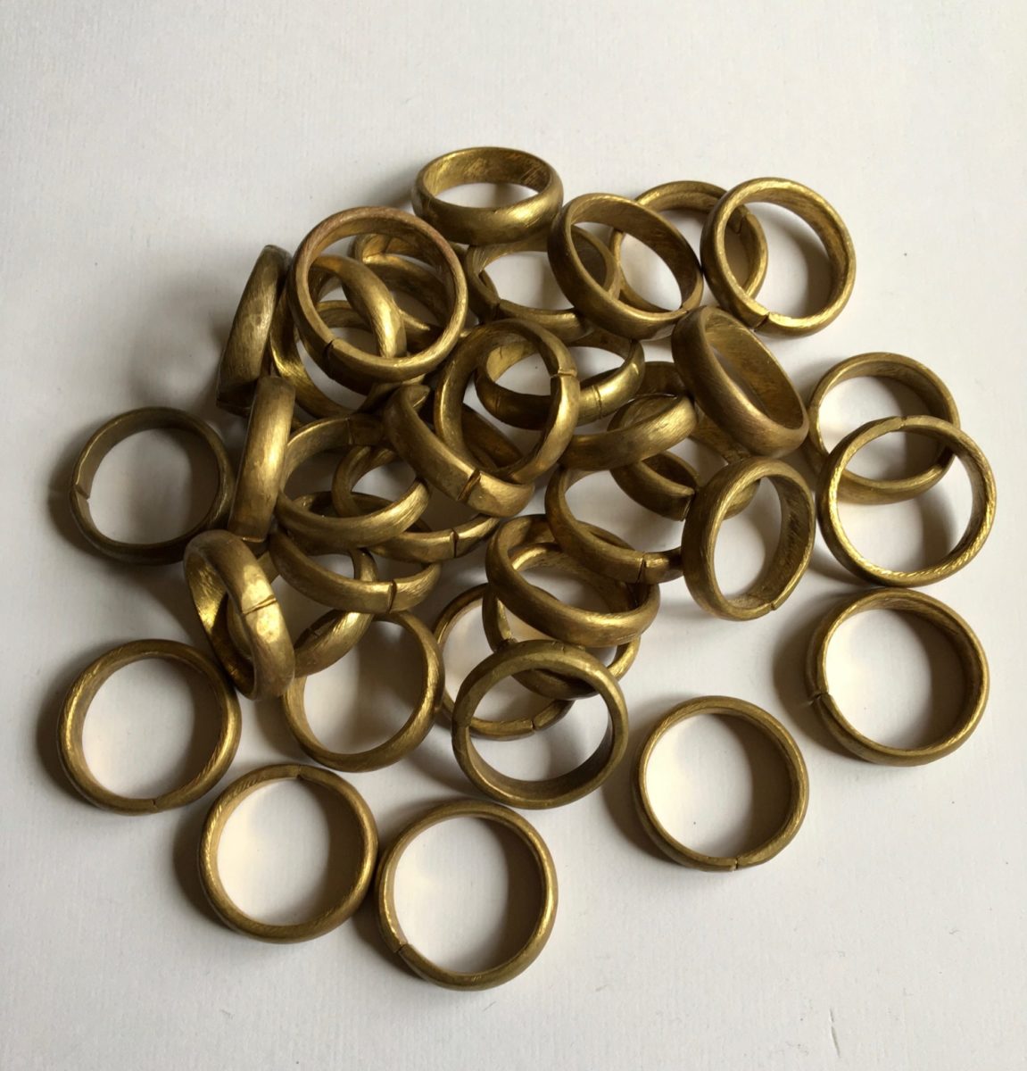 Plain Brass Ring - Image 3