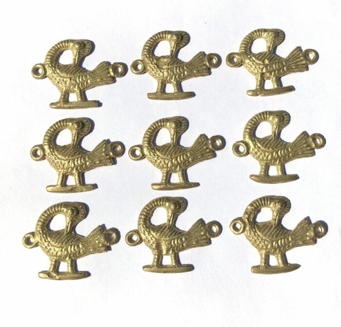 Looking Back Pendant - Image 2