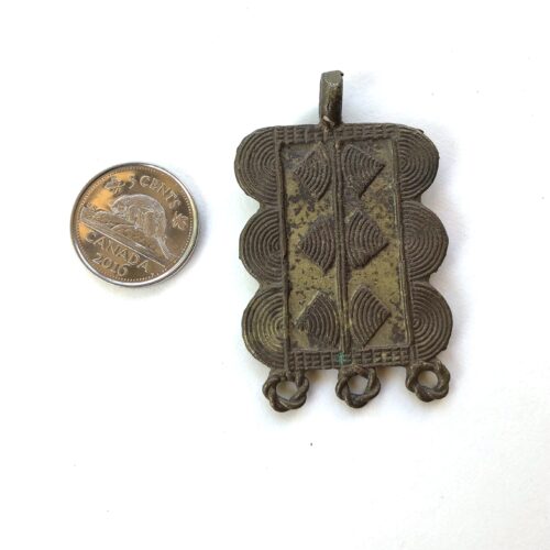 Dangles Pendant