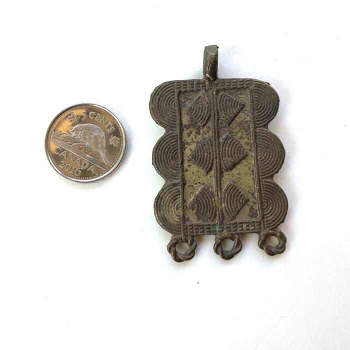 Dangles Pendant