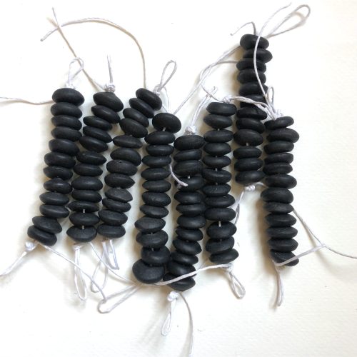 B+W Recycled Glass Beads
