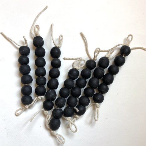 B+W Recycled Glass Beads