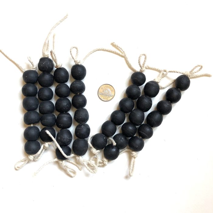 B+W Recycled Glass Beads
