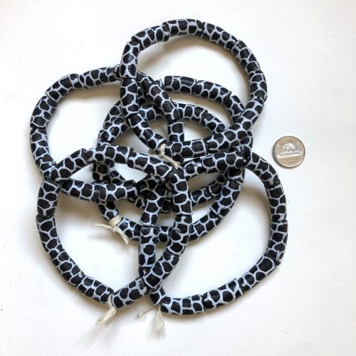 B+W Recycled Glass Beads
