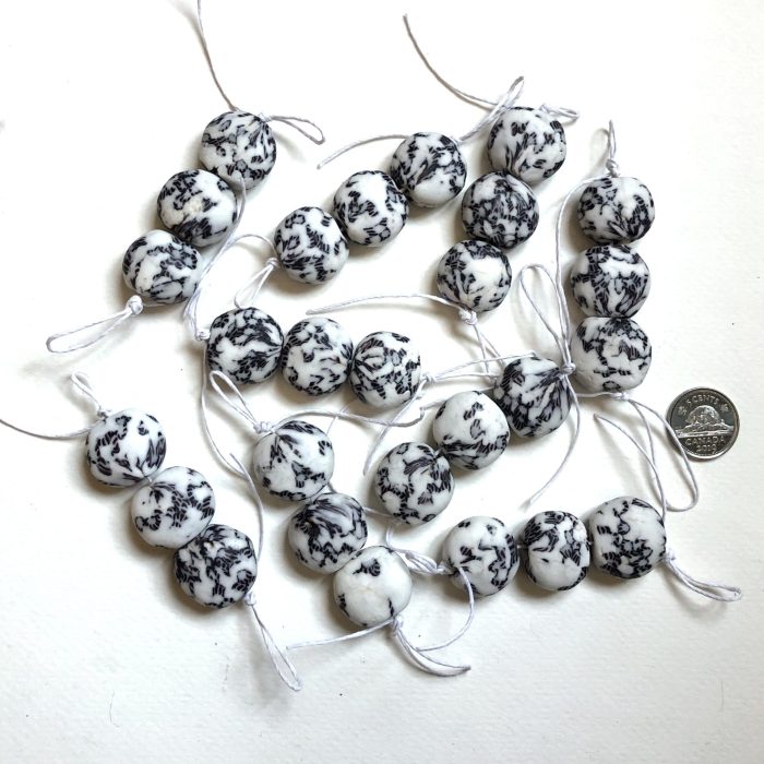 B+W Recycled Glass Beads